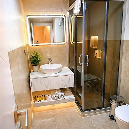 Ardos Park Hotel
